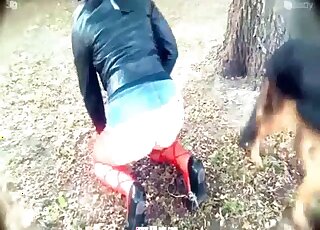 Deep vaginal zoophilia between a hottie and a pig